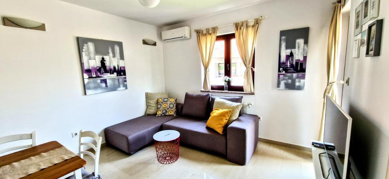 Apartments Villa Alba II Poreč Dış mekan fotoğraf