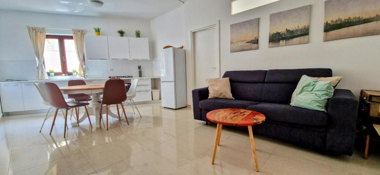 Apartments Villa Alba II Poreč Dış mekan fotoğraf