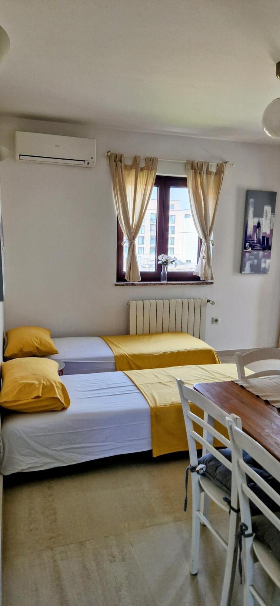 Apartments Villa Alba II Poreč Oda fotoğraf